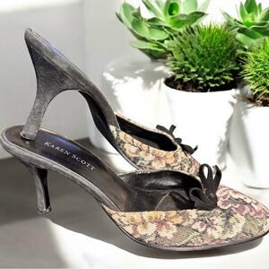 Karen Scott Women's Floral Heels  Brocade fabric Black with mini bow 7.5